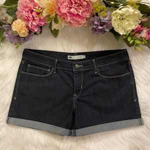 Levi’s Mid-Length Denim Shorts (Dark Wash-Size 32) Pre-owned